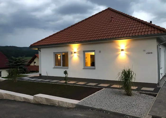 Blick Zum Rennsteig بيت للعطل